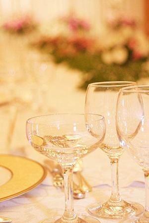 婚約指輪をオンラインで賢く選ぶ！品質・デザイン・価格を徹底比較するガイド